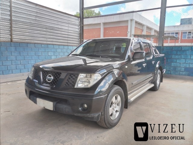 NISSAN FRONTIER XE 2.5 X2 ANO 2010/2011