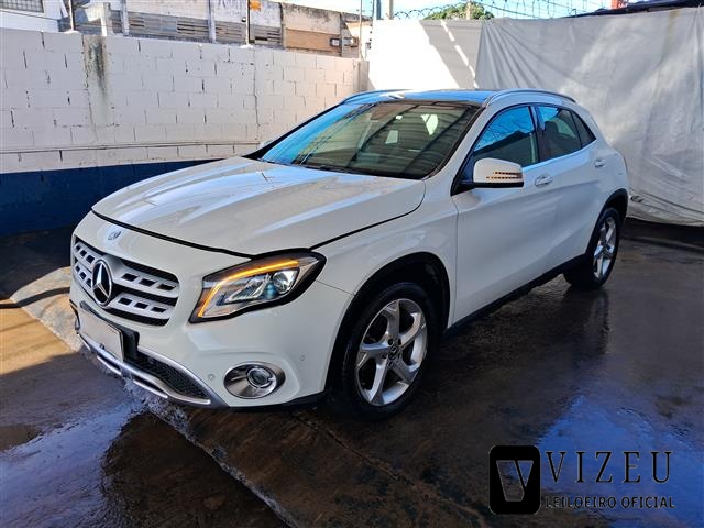 MERCEDES-BENZ GLA200FF ANO 2017/2018